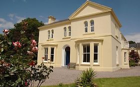 Carriglea House 3*